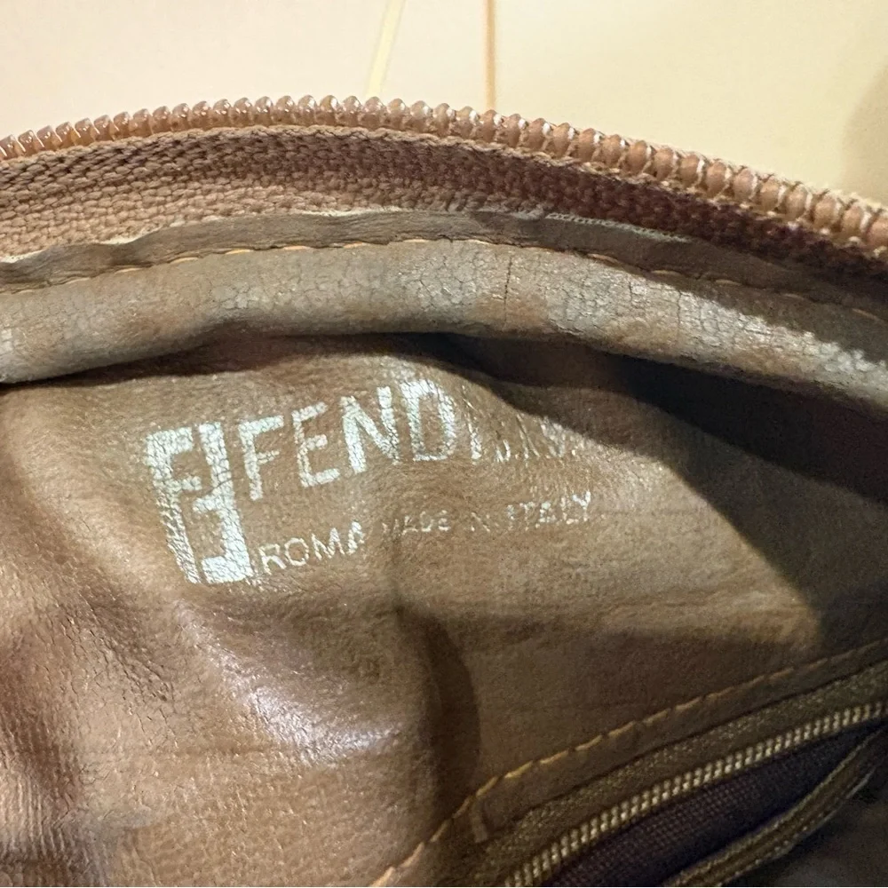 Vintage Fendi Zucca FF Monogram Dome Cosmetic Pouch Beauty Case Brown Italy Y2K